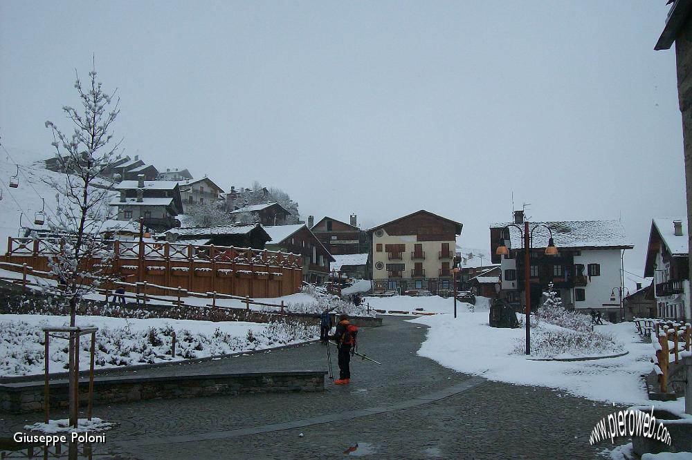 05- il borgo di Chamois, isola felice, senza auto! .jpg